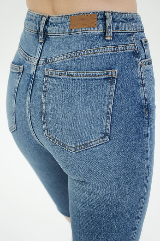 Orta Mavi Yüksek Bel Paçası Kesikli Jean Şort C 4534-091 - 5