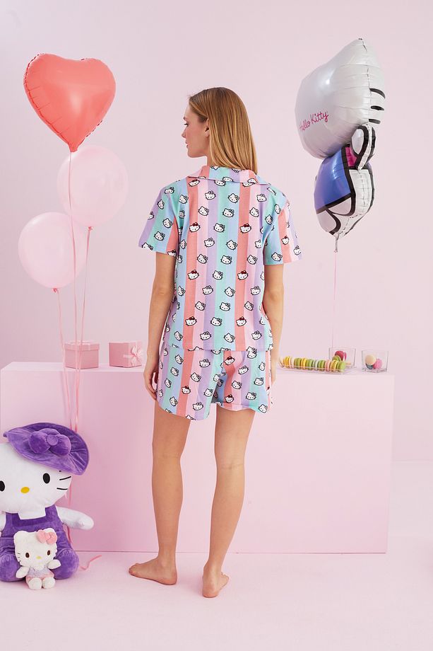 Hello Kitty Lisanslı %100 Pamuk Çok Renkli Düğmeli Şort Pijama Takım - 3