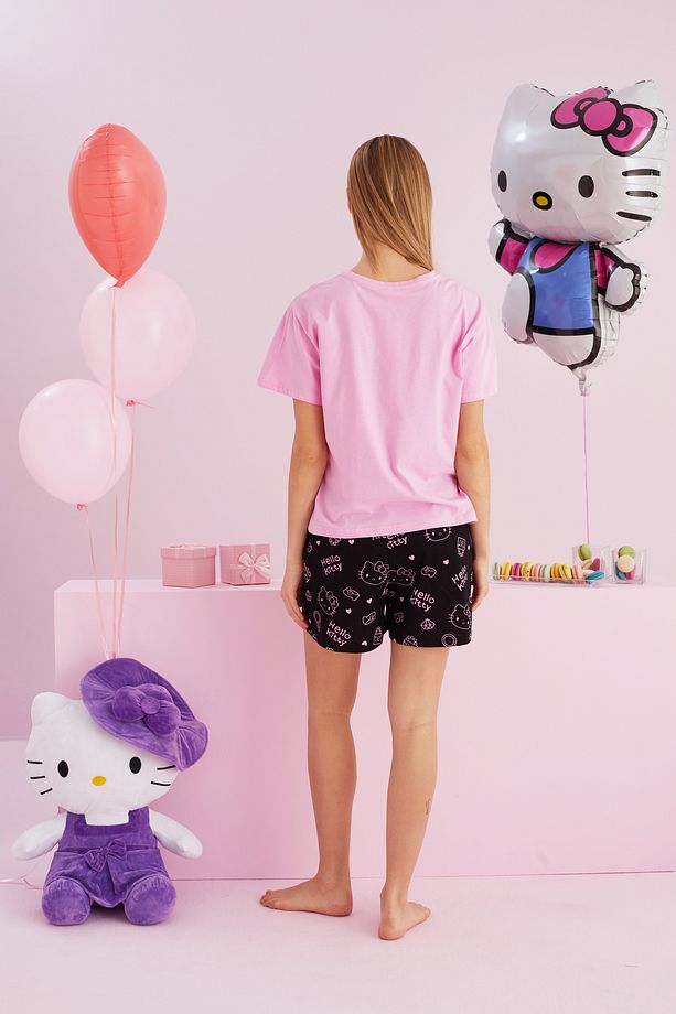 Hello Kitty Lisanslı %100 Pamuk Pembe Çok Renkli Bisklet Yaka Şort Pijama Takım - 3