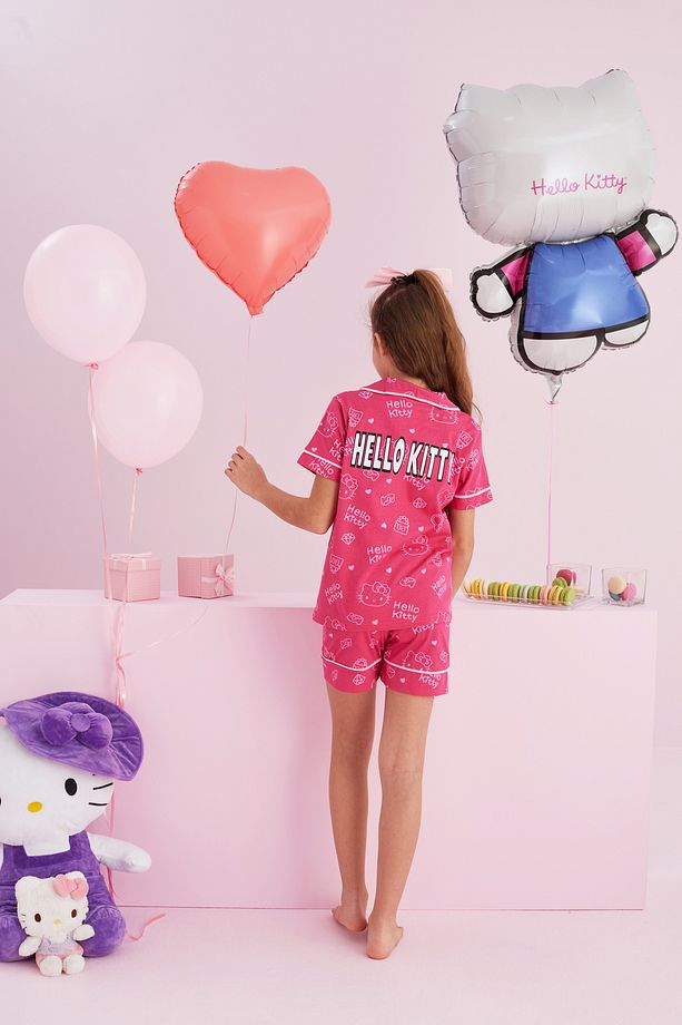 Hello Kitty Lisanslı %100 Pamuk Pembe Çok Renkli Düğmeli Biyeli Şort Pijama Takım - 5