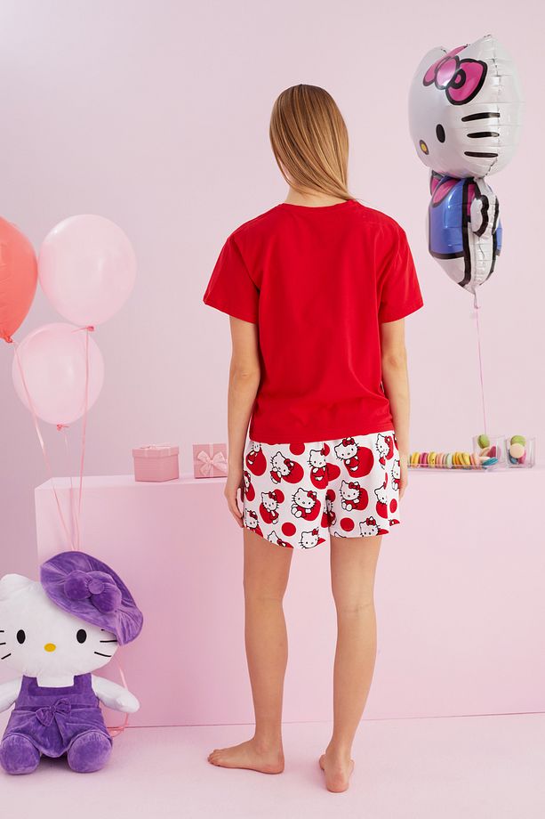 Hello Kitty Lisanslı %100 Pamuk Kırmızı Çok Renkli Bisklet Yaka Şort Pijama Takım - 3