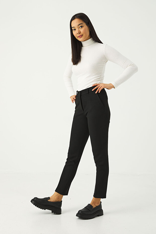 Yanı Cepli Basic Pantolon - 6
