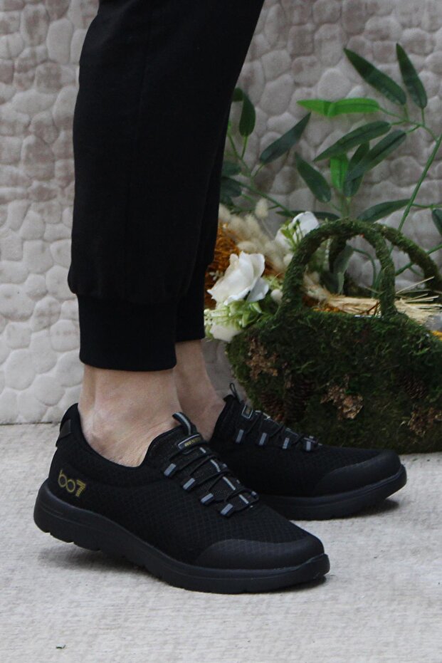 B85 Black Comfortable Flexible Sneaker Men's Sports Shoes
