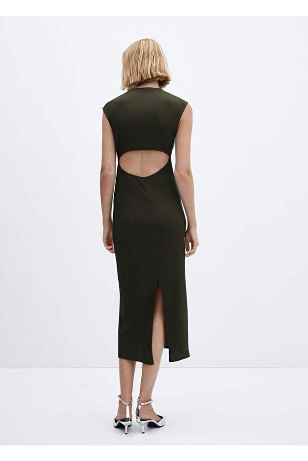 Yırtmaçlı dokulu elbise - 4