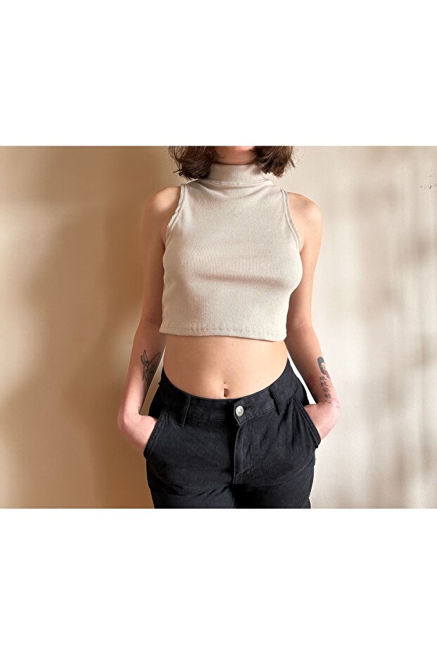 Beige stand collar sleeveless crop Corded sleeveless crop stand collar bodysuit