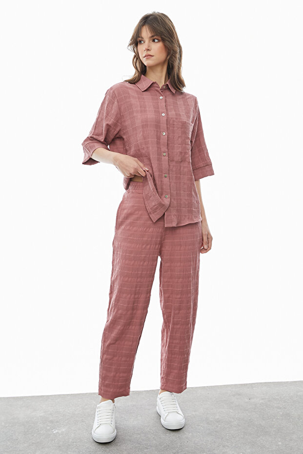 Teksturirane pantalone - 6