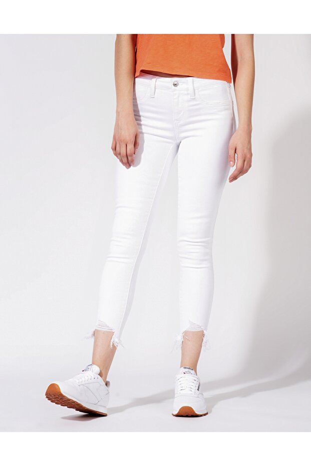 Women Regular Fit Ripped Denim, White