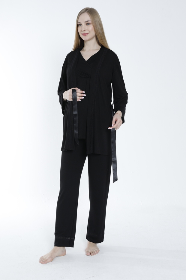 Maternity and Maternity Pajamas Set with Lace Detail and Dressing Gown