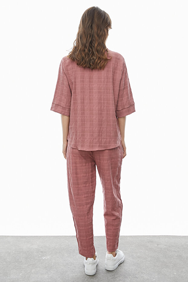 Teksturirane pantalone - 7