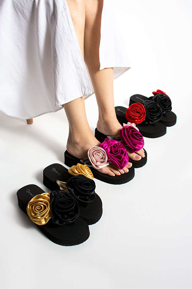 منصة منقوشة بزهرة مورغان - شباشب مقاومة للألم - 3