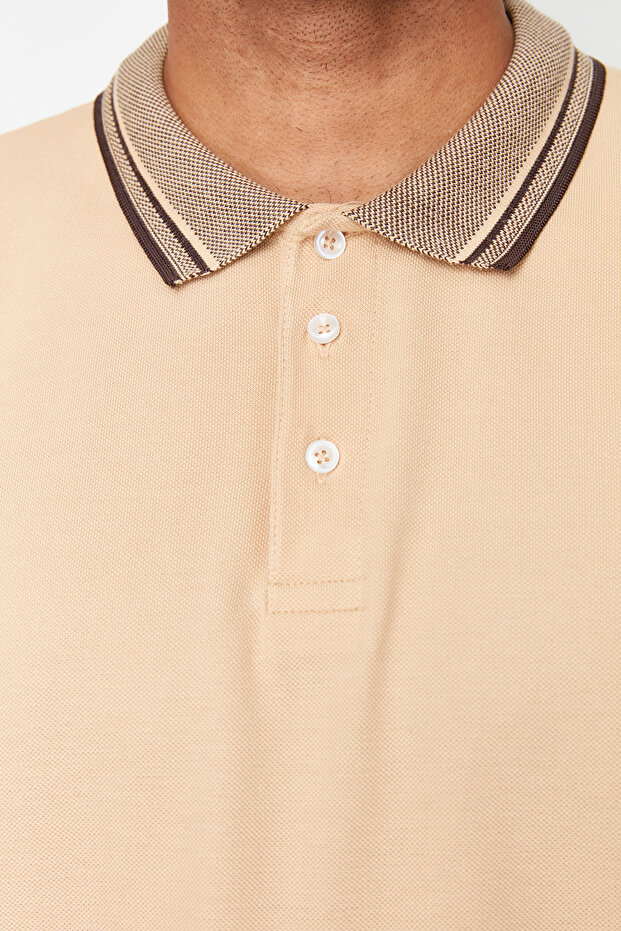 Beżowa koszulka polo z krótkim rękawem, wykonana w 100% z bawełny, dopasowana/wąska TMNSS22PO00014 - 5