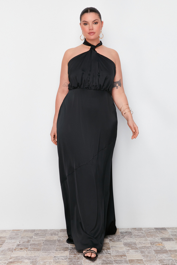 Siyah Halter Yaka Saten Maxi/Uzun Boy Büyük Beden Party/Mezuniyet/Abiye Elbise TBBSS24AH00150 - 1