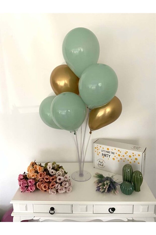 Winter Green Retro Chrome Gold Balloon Stand