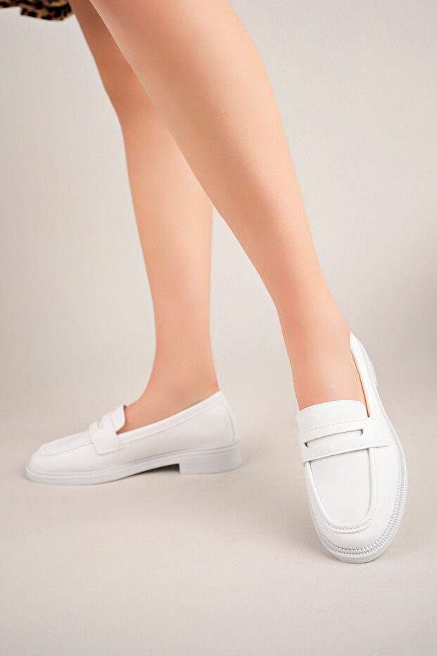 Women's Light Comfortable Loafers abb.805 White
