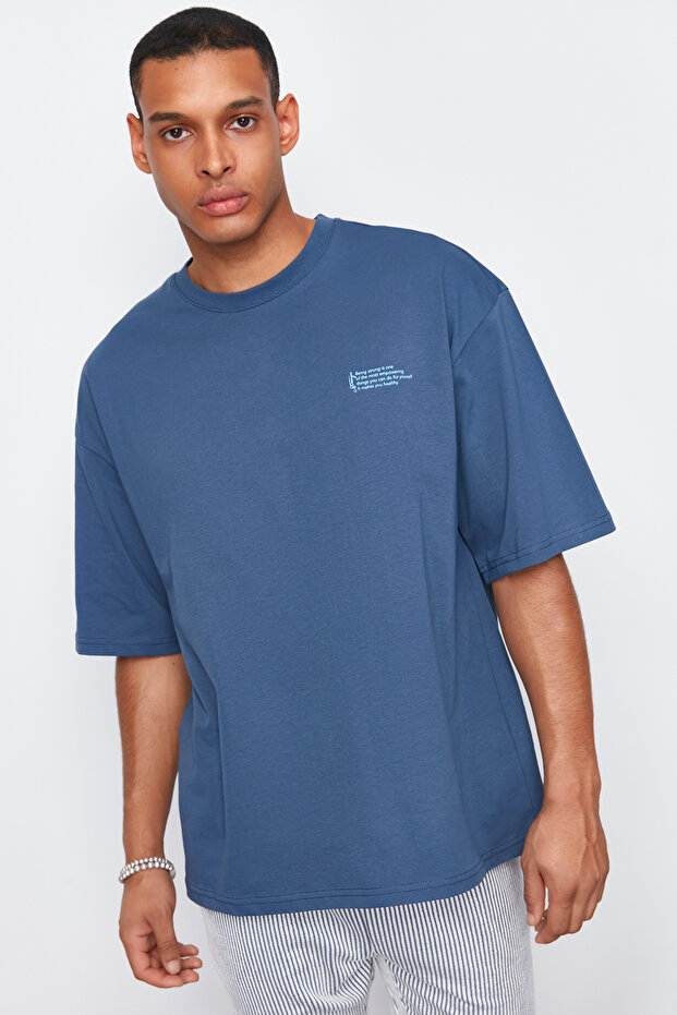 Indigo Oversize %100 Pamuklu Bisiklet Yaka Minimal Yazı Baskılı T-Shirt TMNSS23TS00084 - 1