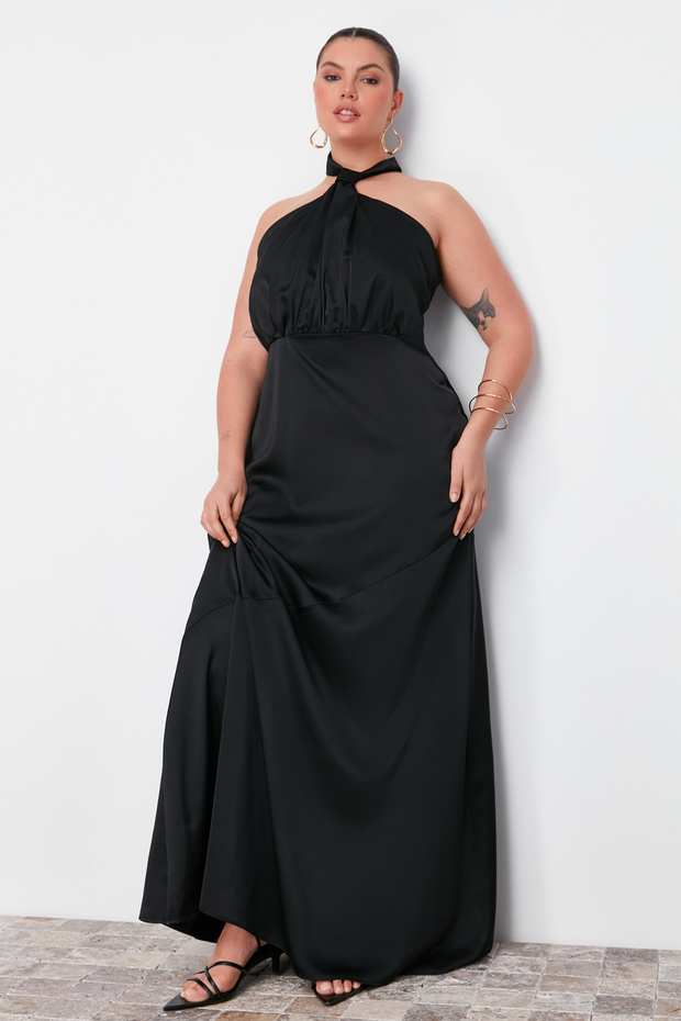Siyah Halter Yaka Saten Maxi/Uzun Boy Büyük Beden Party/Mezuniyet/Abiye Elbise TBBSS24AH00150 - 3