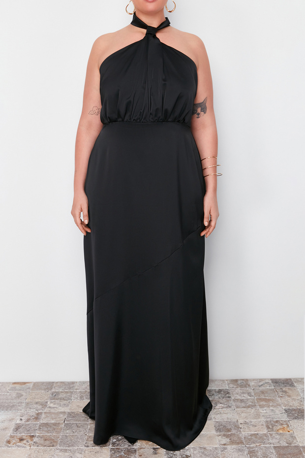 Siyah Halter Yaka Saten Maxi/Uzun Boy Büyük Beden Party/Mezuniyet/Abiye Elbise TBBSS24AH00150 - 4