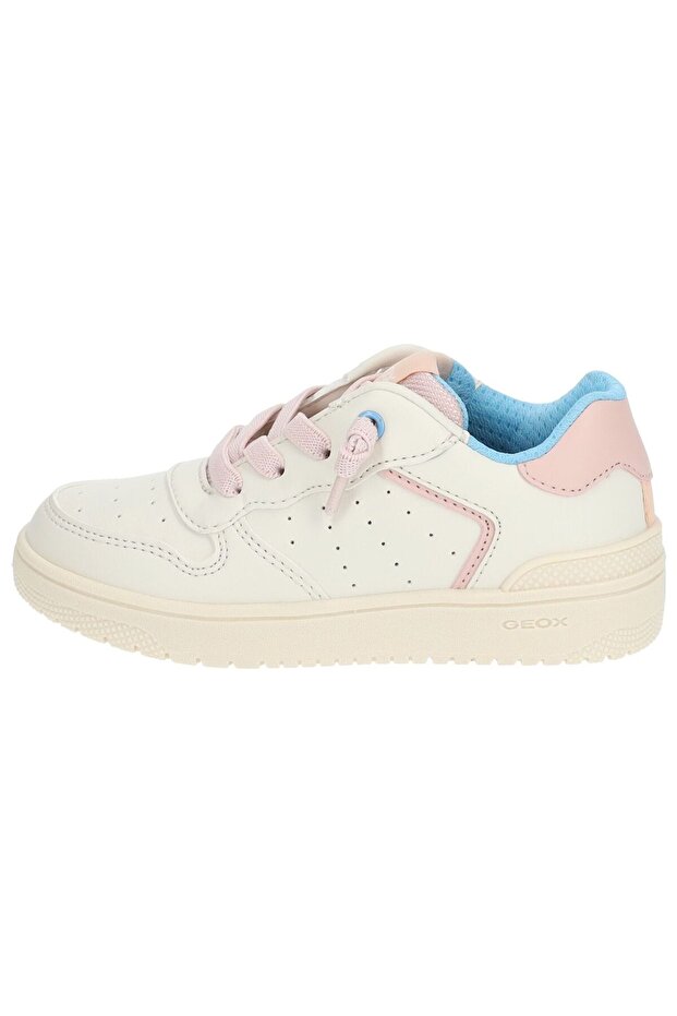 Παπουτσιών - 2