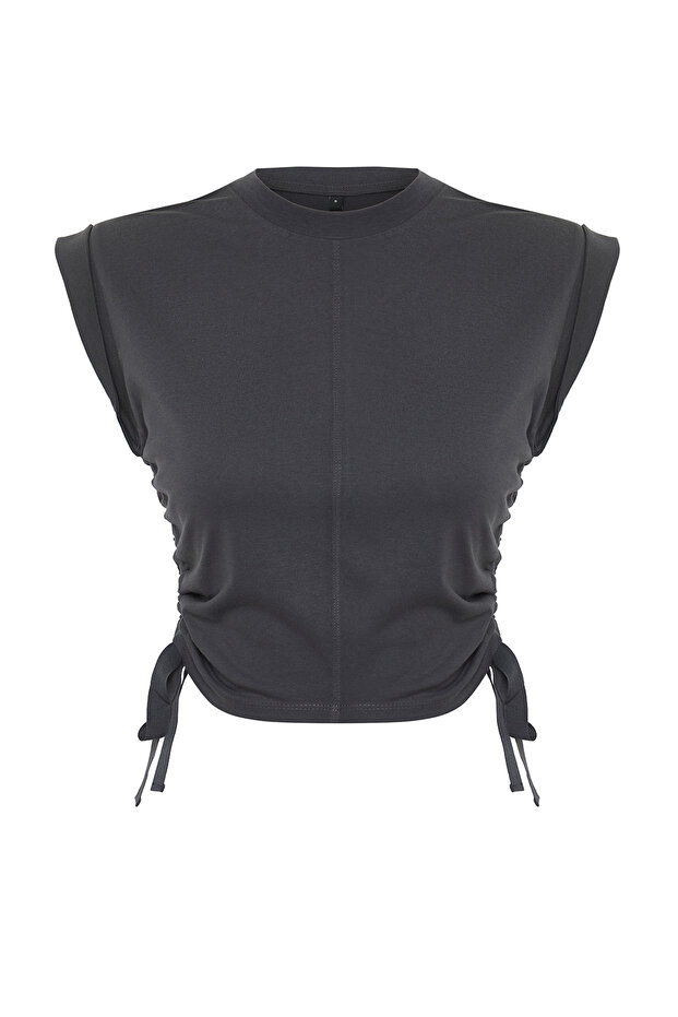 Antrasit %100 Kalın Pamuklu Büzgü Detaylı Crop Yarasa Kol Örme T-Shirt TWOSS24TS00026 - 7