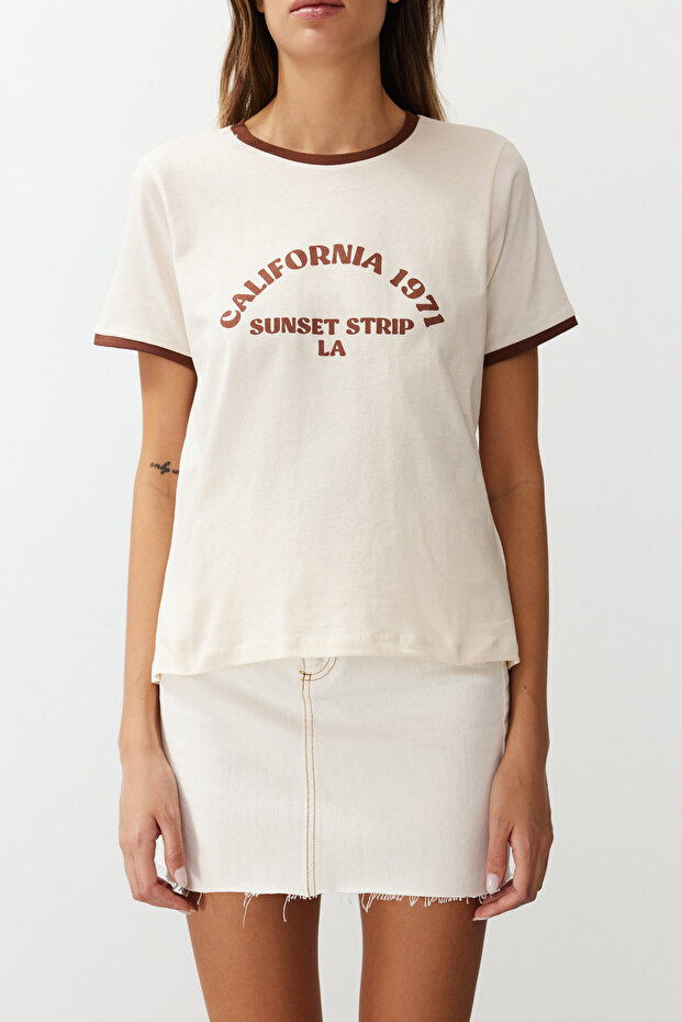 Taş %100 Pamuk Slogan Baskılı Kontrast Biye Detaylı Örme T-Shirt TWOSS24TS00105 - 6