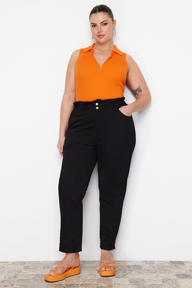 Siyah Yüksek Bel Beli Lastikli %100 Pamuk Büyük Beden Mom Jeans TBBAW23JE00002 - 2