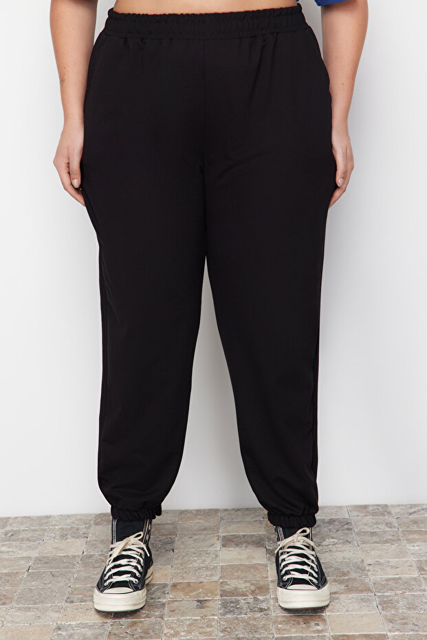 Siyah Loose Jogger İnce Paçası Lastikli Esnek Bel Örme Büyük Beden Eşofman Altı TBBAW23AJ00002 - 5