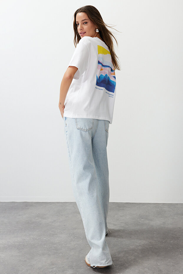 Beyaz %100 Pamuk Baskılı Relaxed/Rahat Kalıp Örme T-Shirt TWOSS24TS00172 - 5