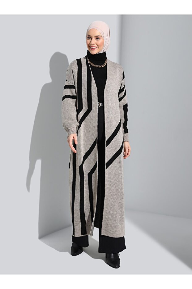 Geometric Patterned Long Knitwear Cardigan with Balloon Sleeves - Mink Black - Refka