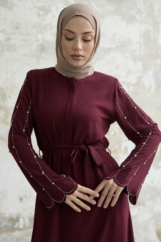 أكمام مطرزة بالأحجار - أحمر كلاريت - 2