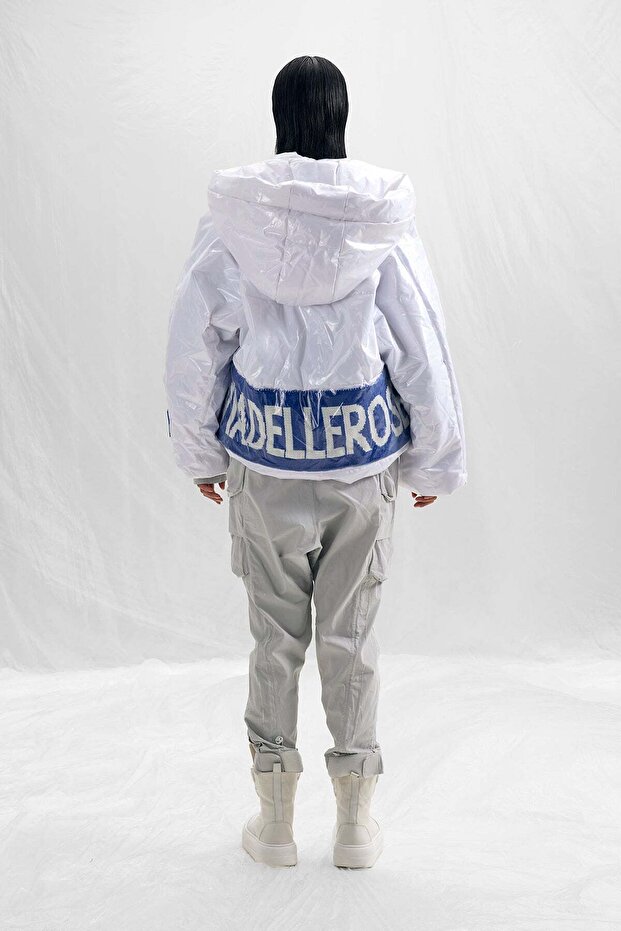 Beyaz Kaban 14464 - 3