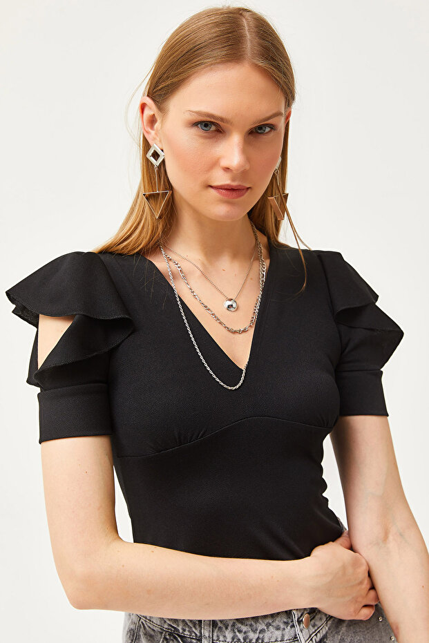Women's Black V-Neck Low-Cut Knitted Blouse BLZ-19002570