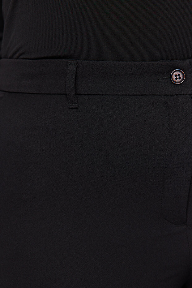Černé tkané zkrácené kalhoty větší velikosti - TBBAW23AR00020 - 5