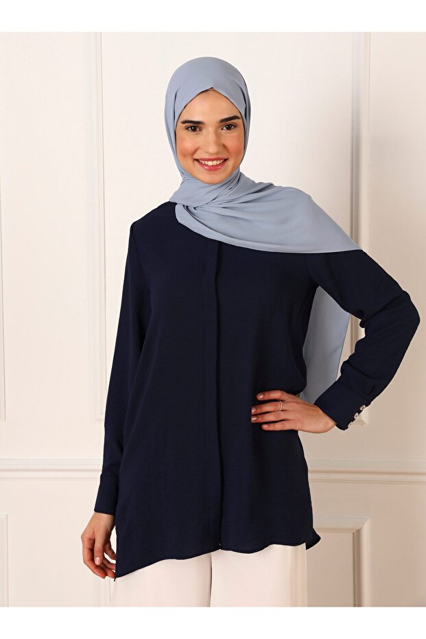 تونيك Aerobin بأزرار مخفية وطويلة من الخلف - أزرق داكن - Refka - 2