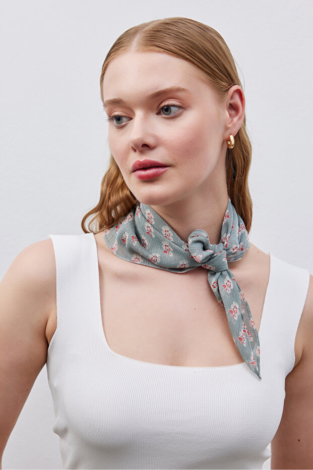 Traditional Turkish Carnation Flower Motif Patterned Turquoise Chiffon Scarf