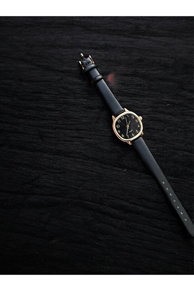 Kayışlı - zarif kadın kol saati - 1