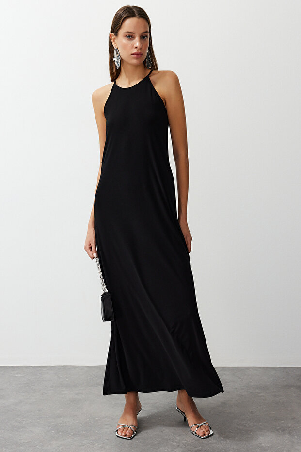 Siyah Soyut Halter Yaka A-line/Çan Açılan Esnek Maxi Örme Kalem Elbise TWOSS24EL00558 - 9