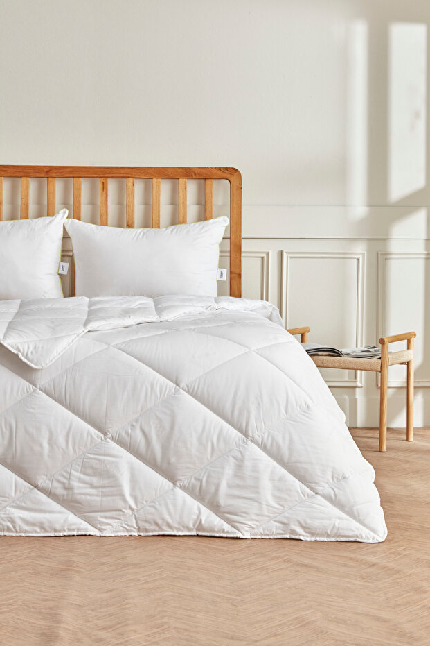 Double Bamboo-Nano Quilt Set - 195x215 cm