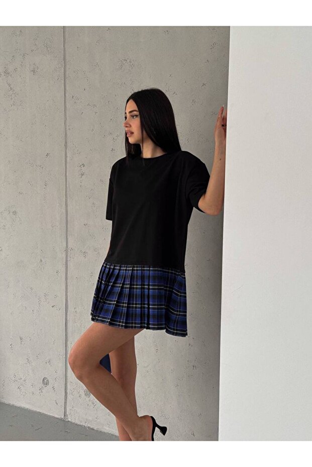 Pliseli Etek Detaylı Elbise - 1