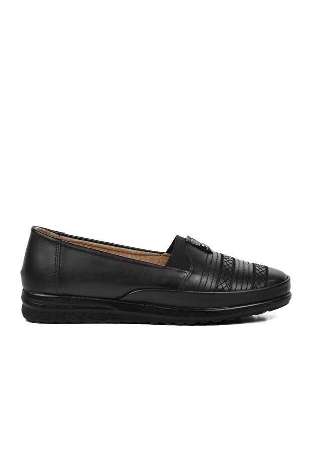 190 Black Genuine Leather Women's Casual Shoes