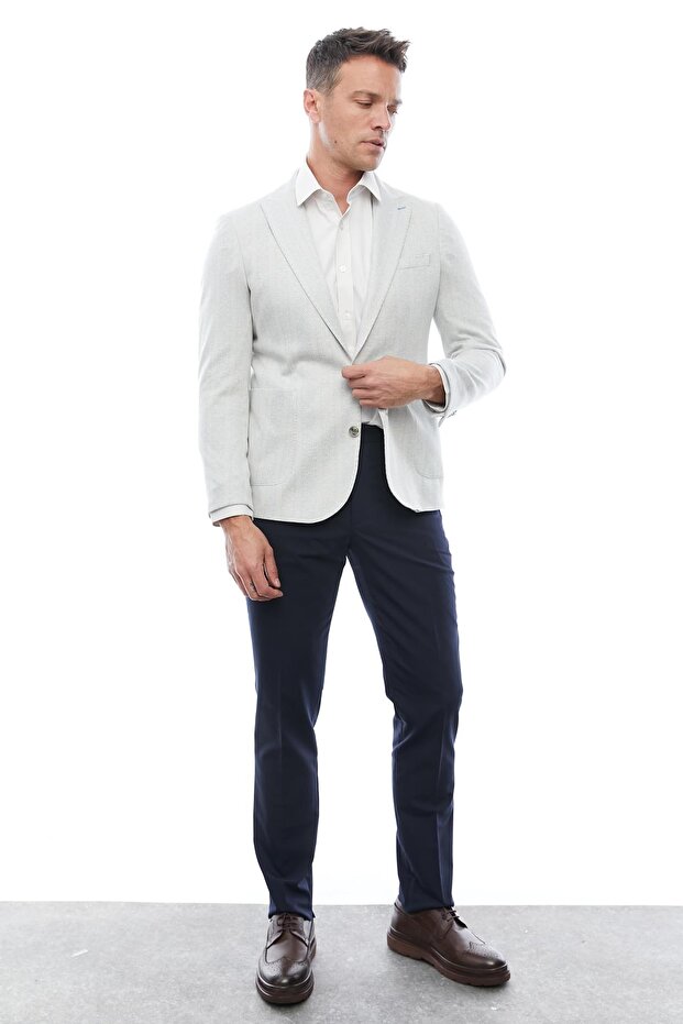 Herringbone Patterned Jacket - 4