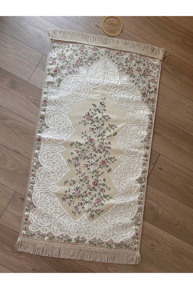Luxury Tapestry Prayer Rug with Flower Detail for Dowry Gift Bundle