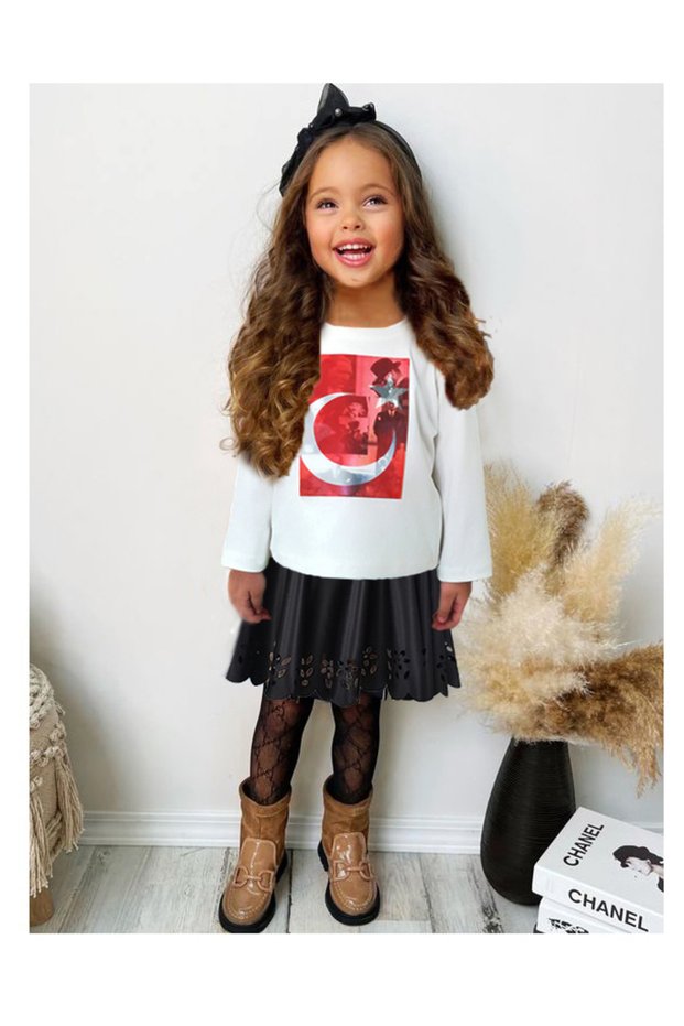 23 April Children's Day T-Shirt with Crescent-Star and Atatürk Hologram 077895