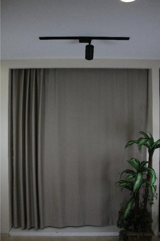 Blackout Güneşlik - 1