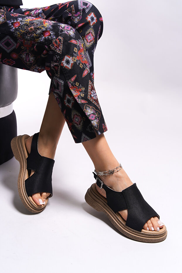 Rhehihe Women's Sandals0012201 Black Jeans