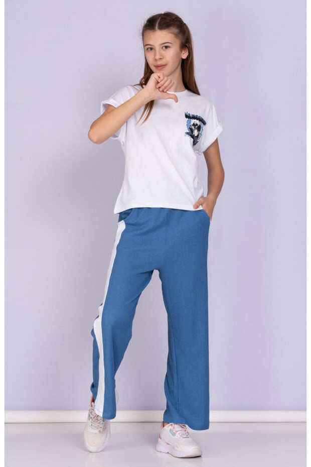 Quality very beautiful young girl suit