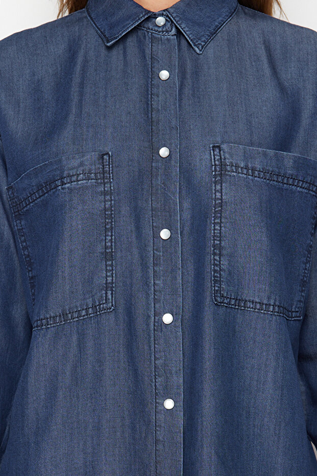 Koyu Mavi Oversize Tencel Denim Modest Gömlek TWOSS24GO00154 - 4