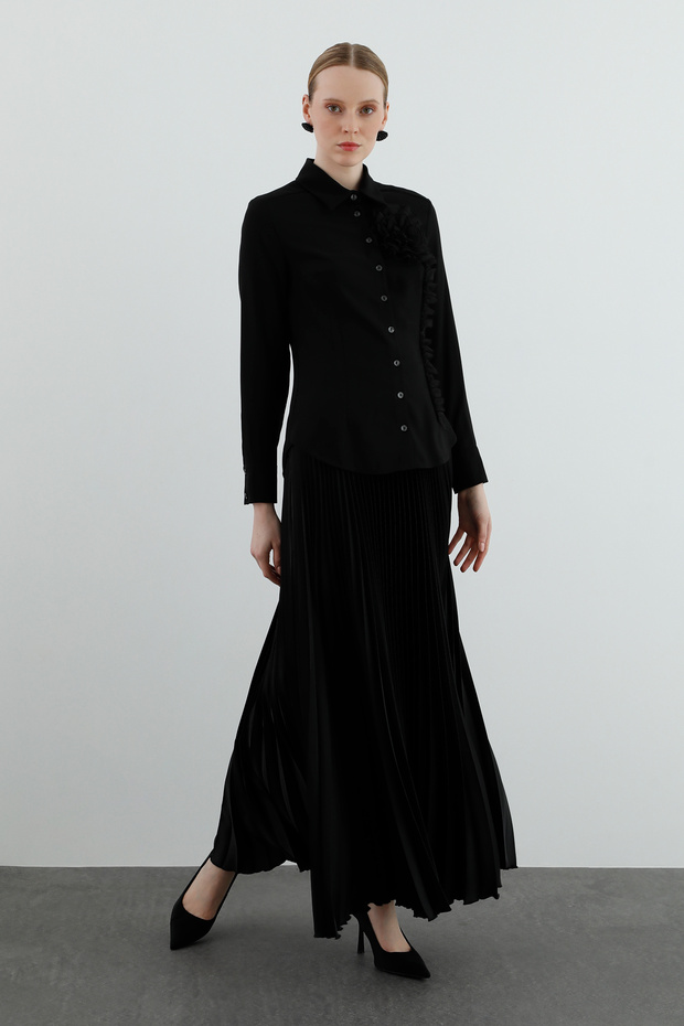 Dökümlü Uzun Kollu Siyah Basic Bluz - 3