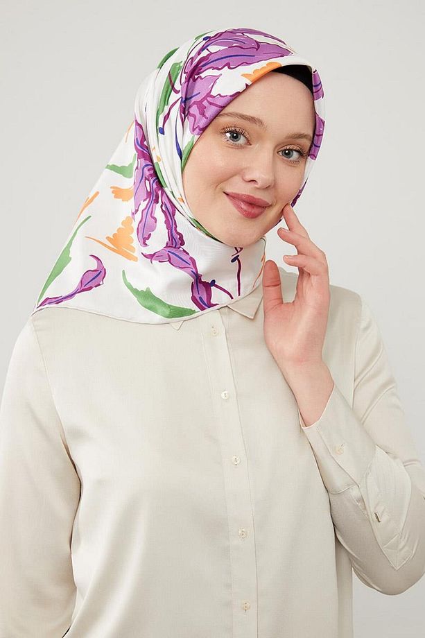 Krem Yaprak Desen Twill Eşarp - 2