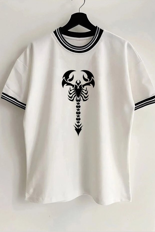 Scorpion Printed New Season Ribbed White Oversize Unisex T-shirt with Collar and Sleeve Detail