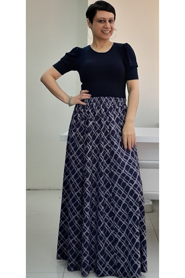 Navy blue chain patterned 6-piece knitted skirt with elastic waistband